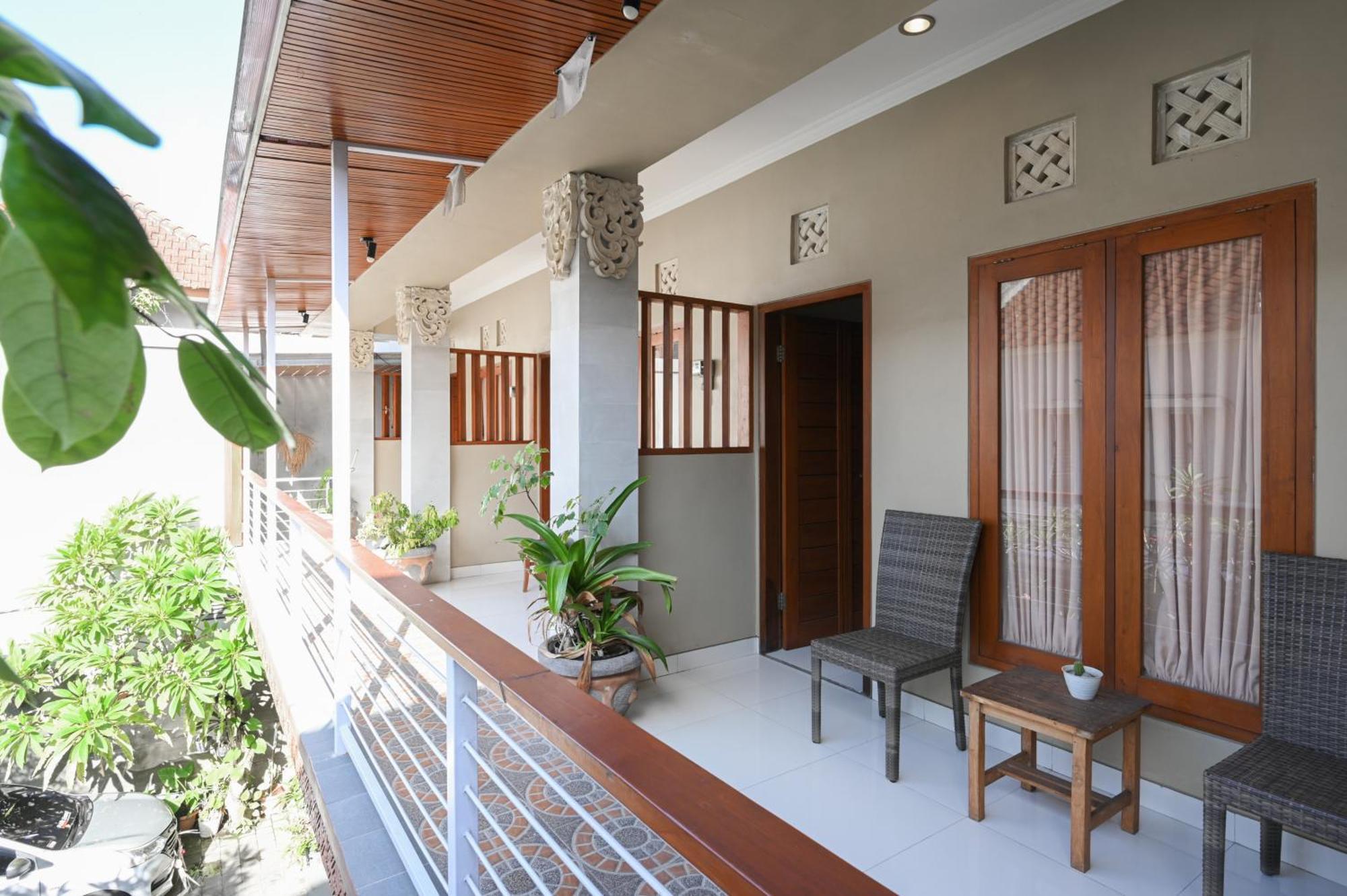 Reddoorz Near Mertasari Beach 2 Pesanggaran Ngoại thất bức ảnh