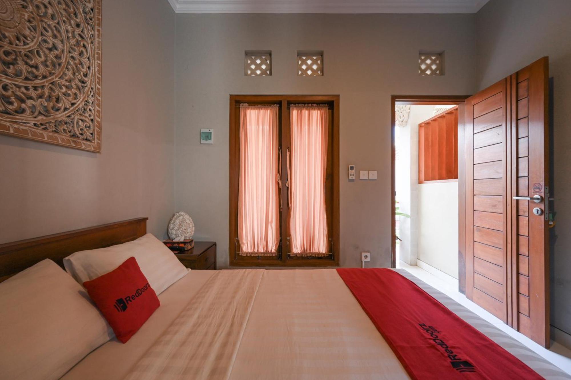Reddoorz Near Mertasari Beach 2 Pesanggaran Ngoại thất bức ảnh