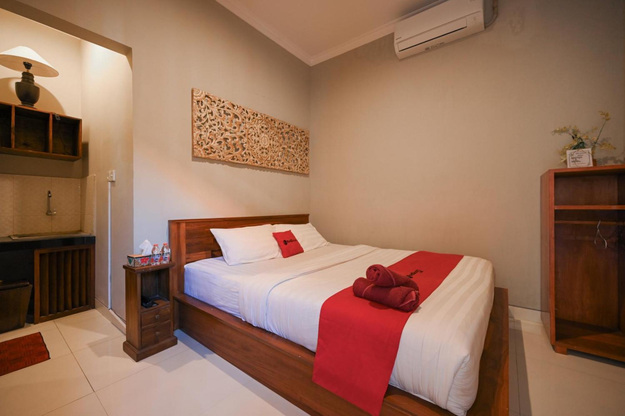 Reddoorz Near Mertasari Beach 2 Pesanggaran Ngoại thất bức ảnh
