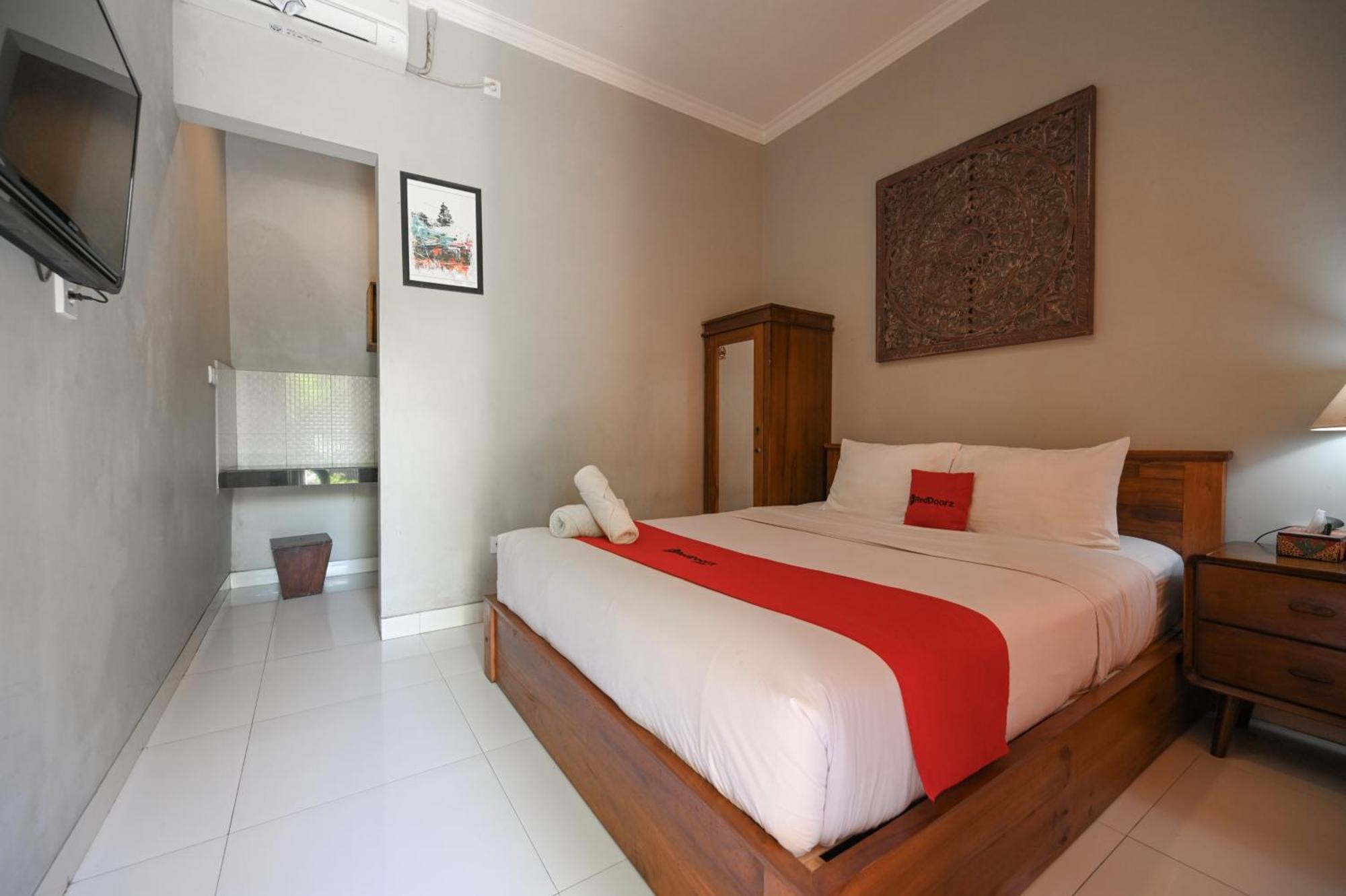 Reddoorz Near Mertasari Beach 2 Pesanggaran Ngoại thất bức ảnh